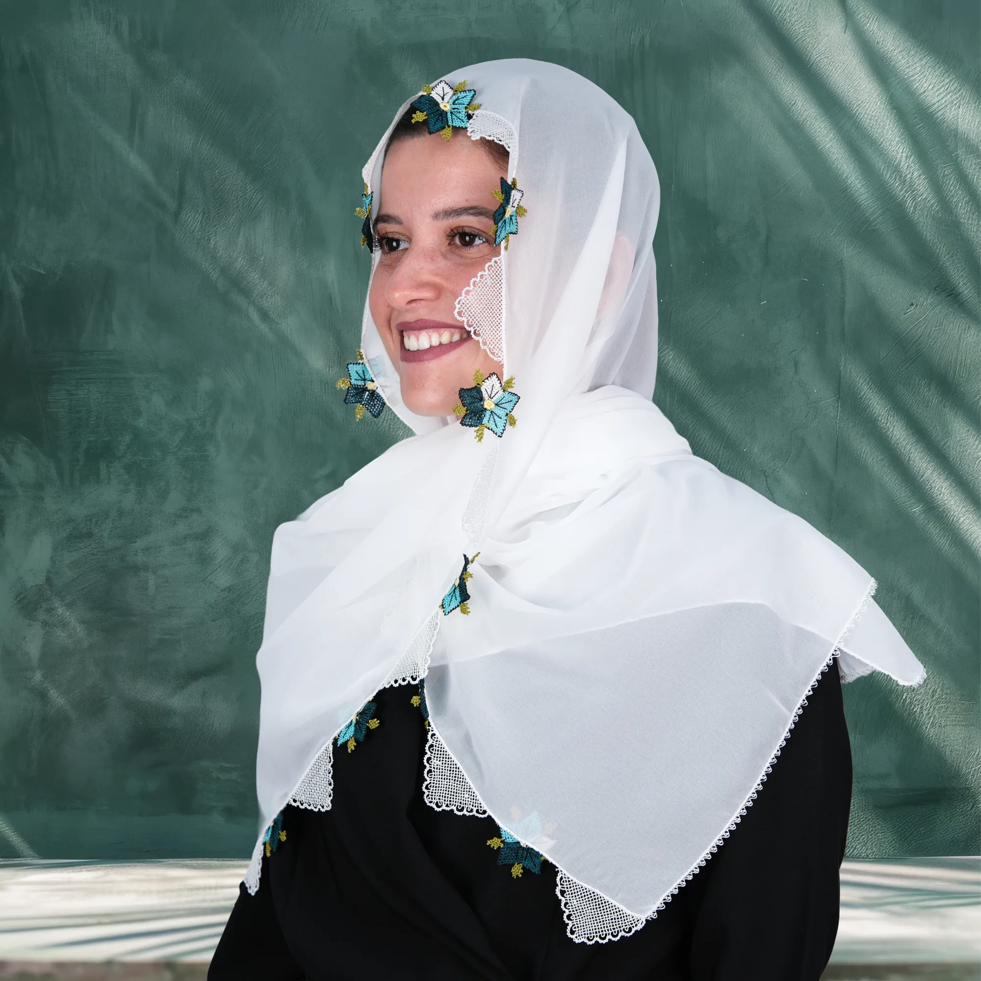 Yıldız Çiçeği Motifli Gönen İğne Oyası Namaz Örtüsü Tesbihli Set Resim 2